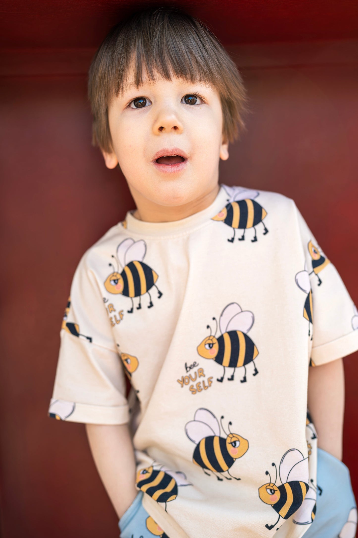 Bee Short Sleeve Shirt