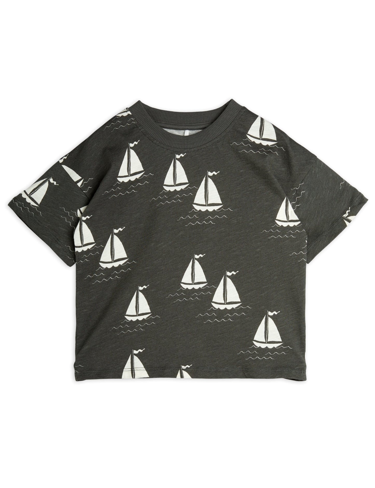 Sailing Boats Short Sleeve Tee