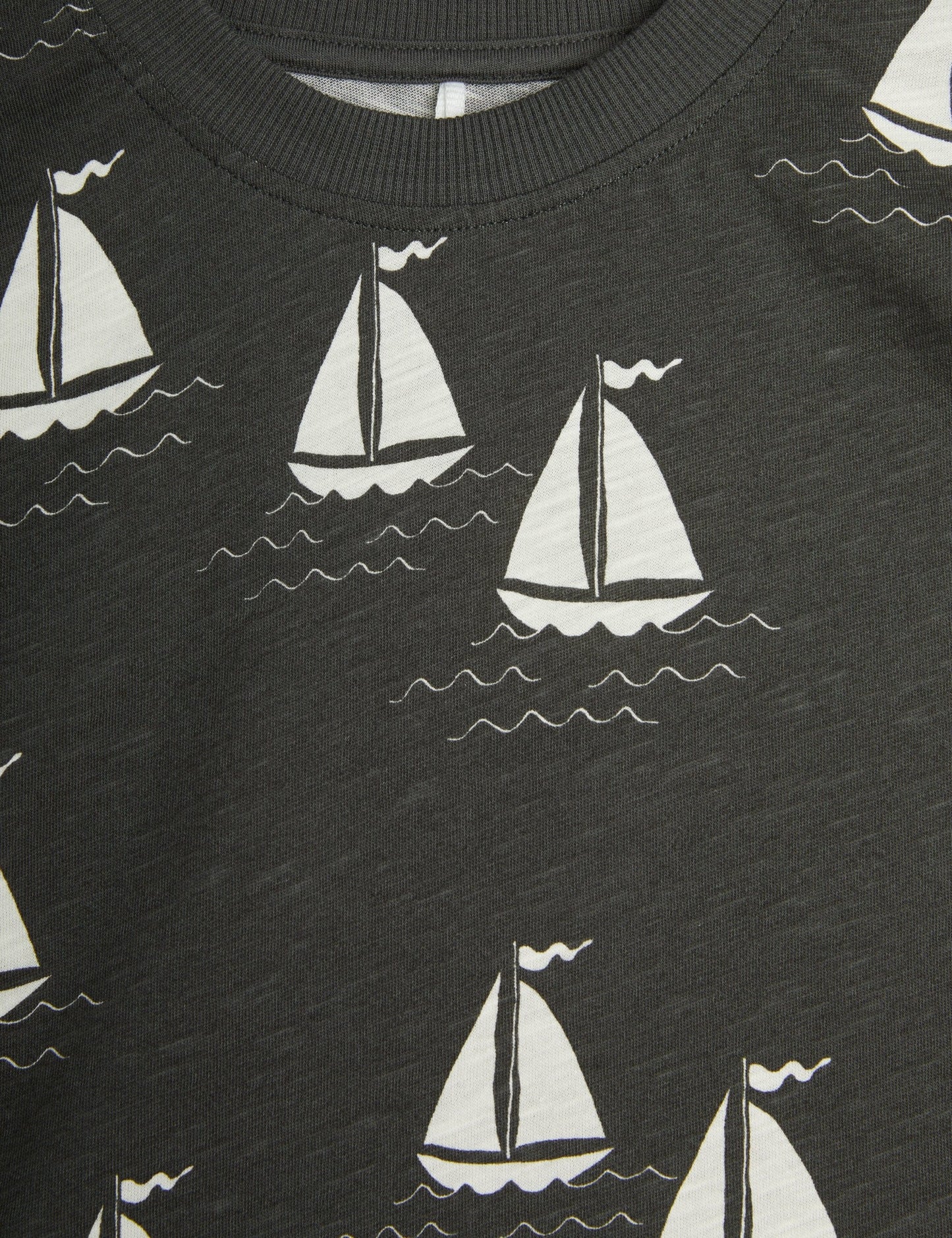 Sailing Boats Short Sleeve Tee