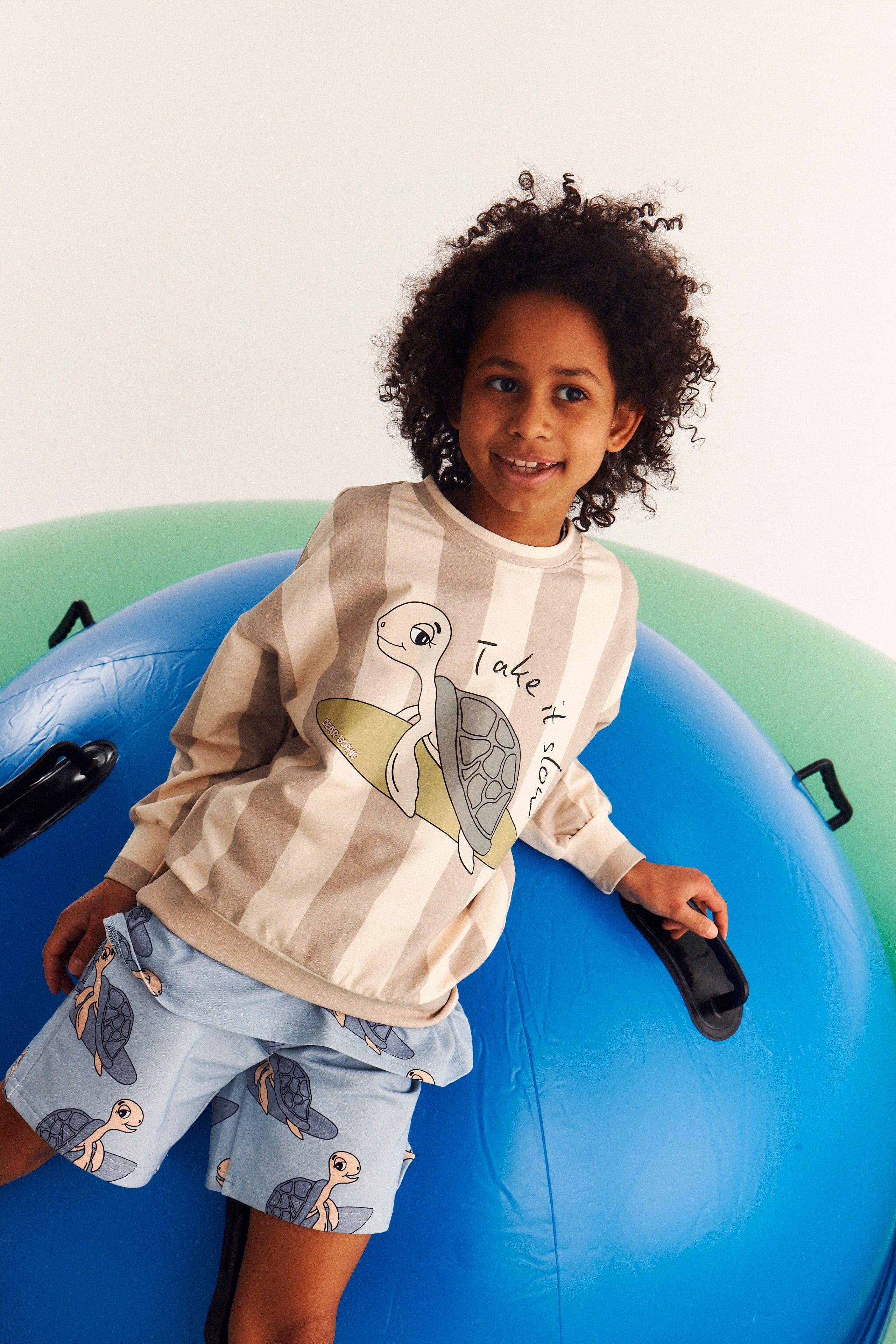 Turtle Sweatshorts Light Blue|DEAR SOPHIE CANADA – Vara Barn