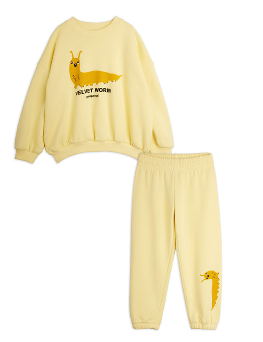 Velvet Worm Sweat Set