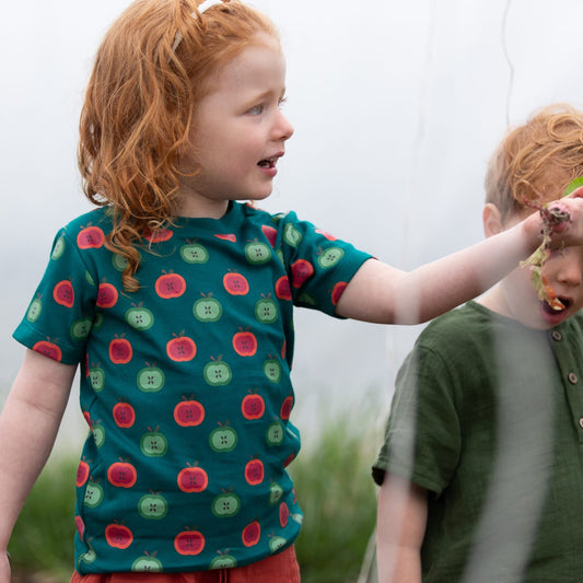 Apple Picking Short Sleeve T Shirt
